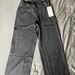 Lululemon On The Fly Wide Leg Pant